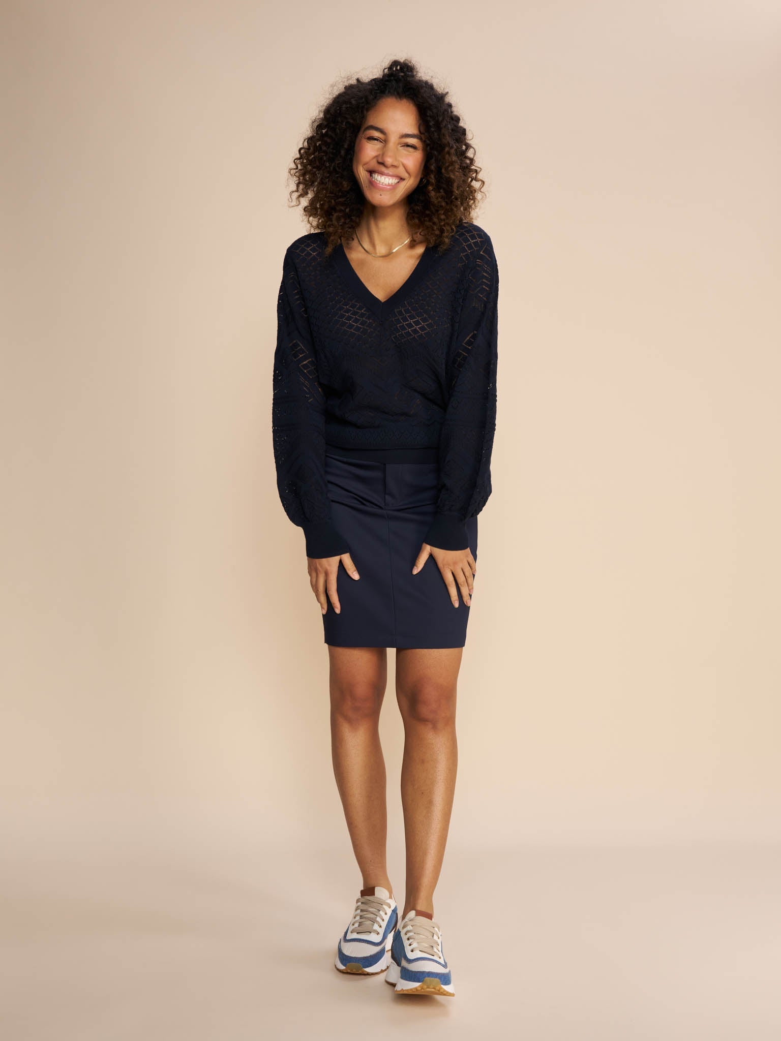 Modelshot / Salute Navy / Detail